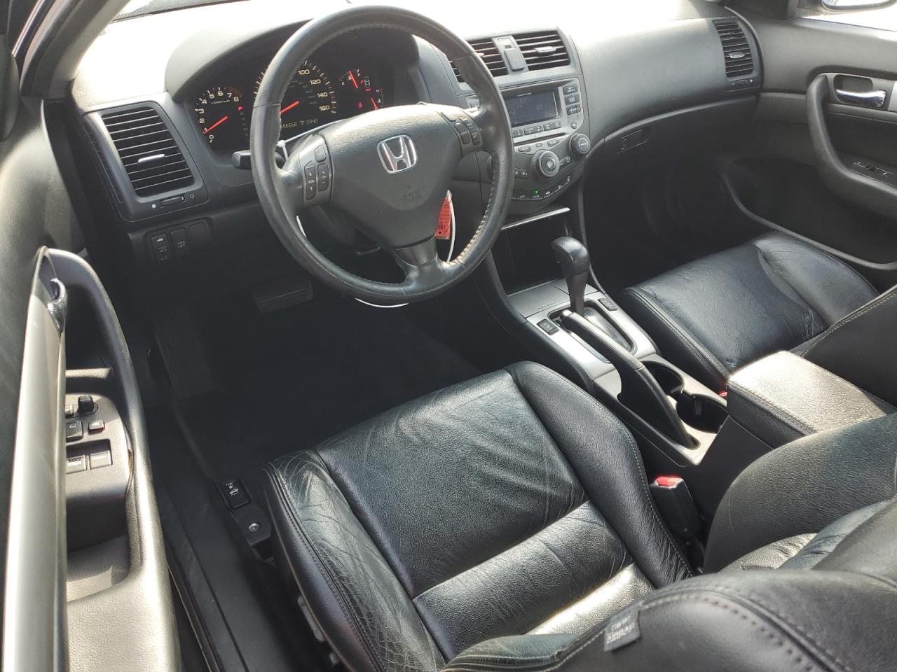 2007 Honda Accord - Image 8