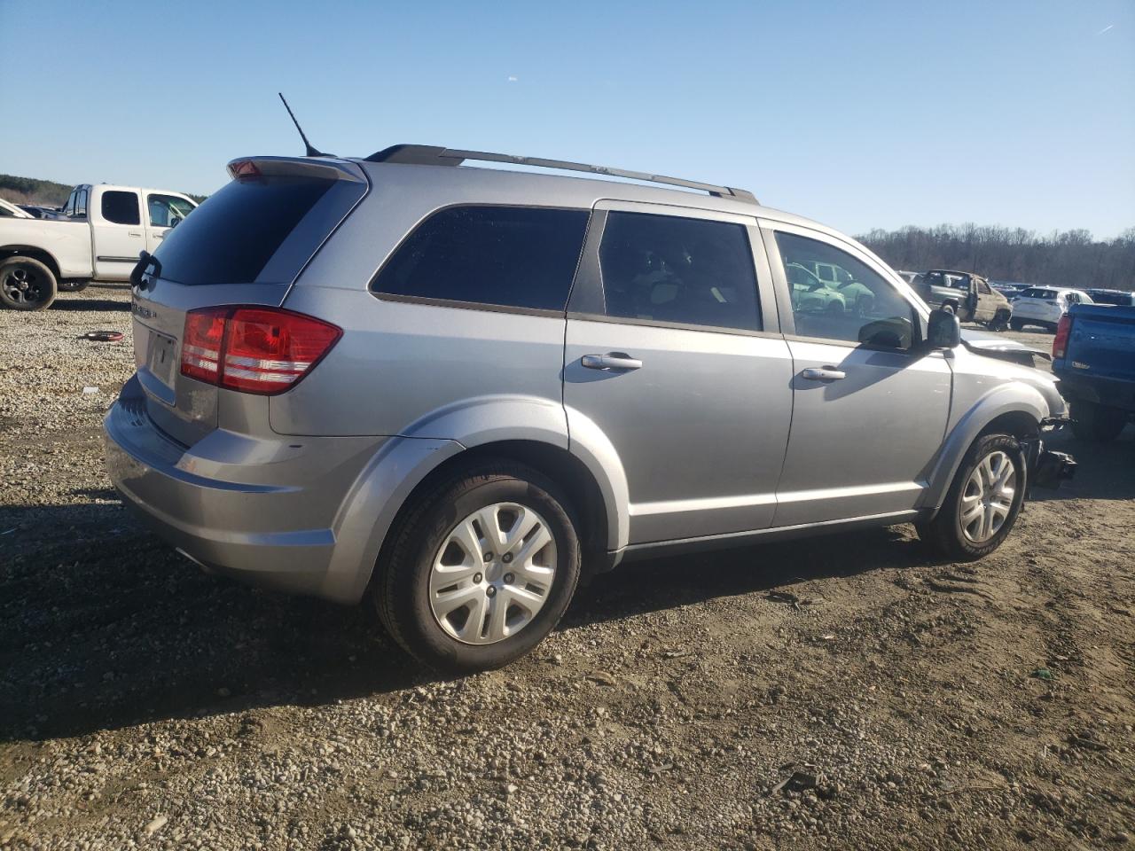 2018 Dodge Journey - Image 3