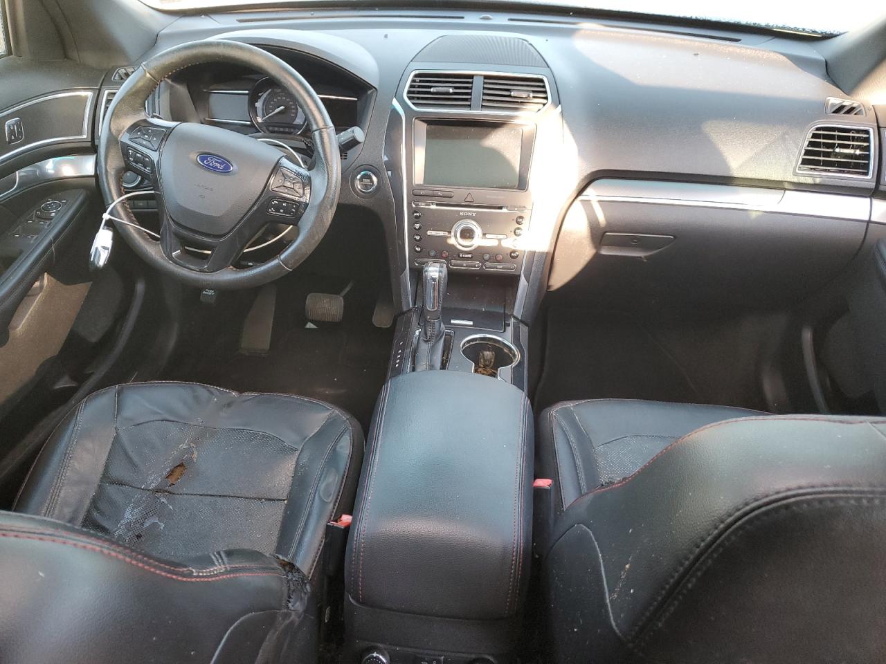 2017 Ford Explorer - Image 8