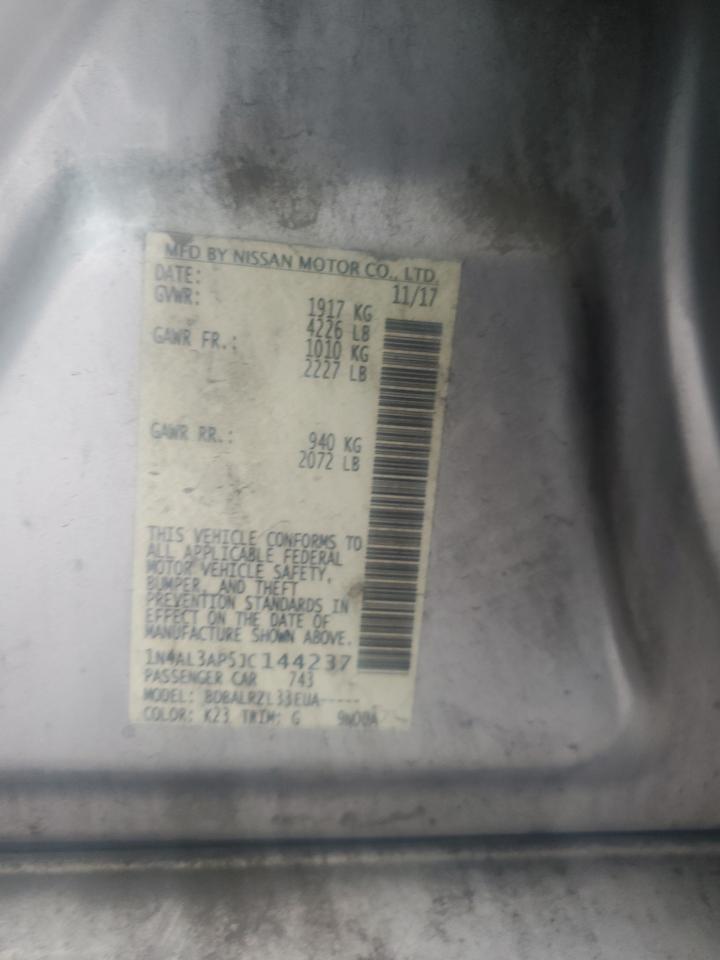 2018 Nissan Altima - Image 12