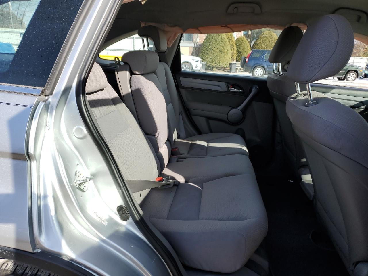 2009 Honda CR-V - Image 11