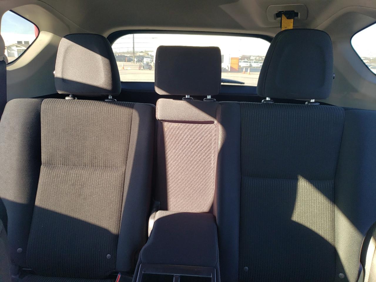 2018 Toyota RAV 4 - Image 10