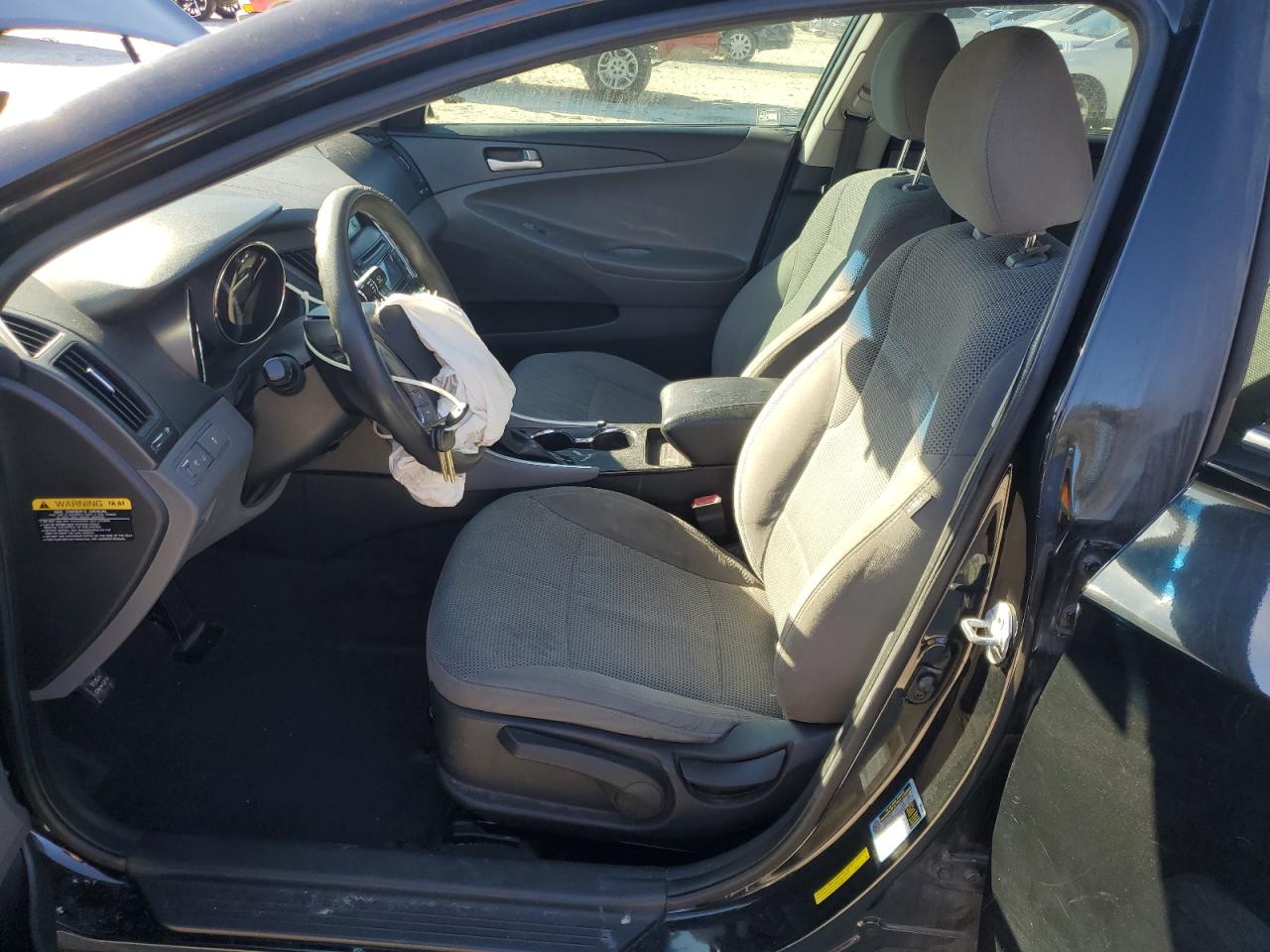 2013 Hyundai Sonata - Image 7