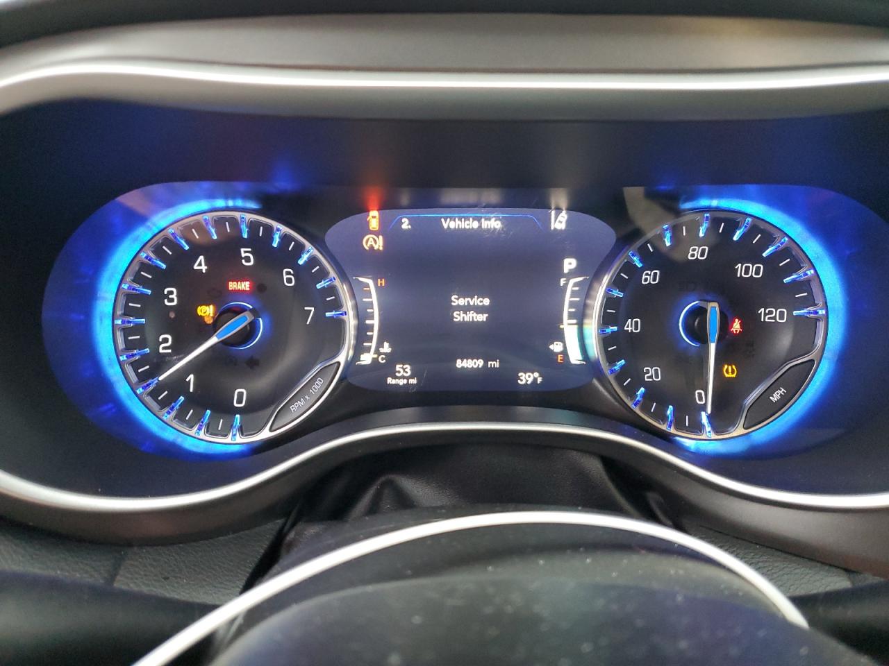 2022 Chrysler Pacifica - Image 9