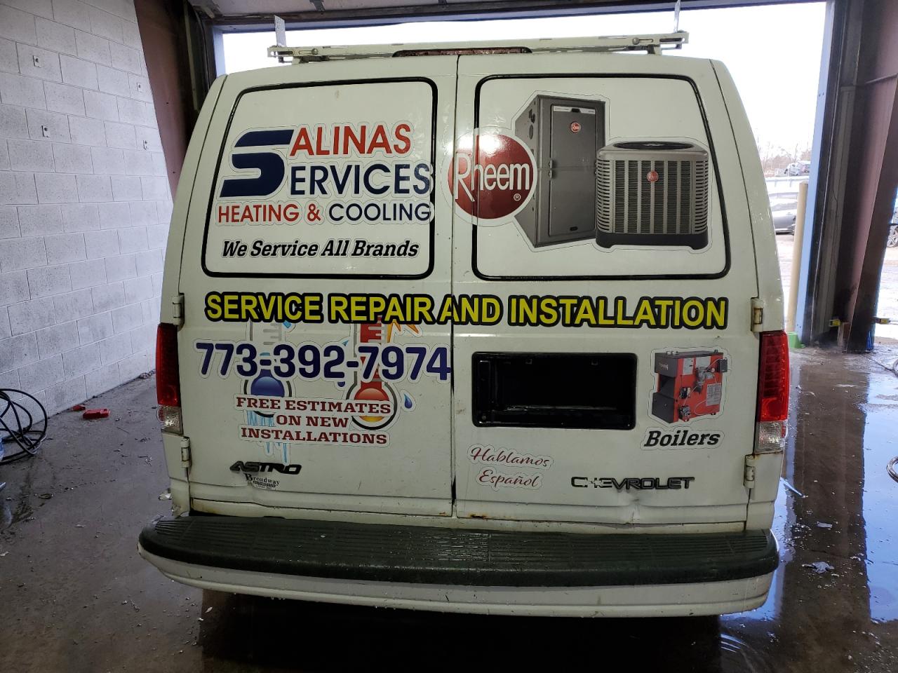 2002 Chevrolet Astro - Image 6