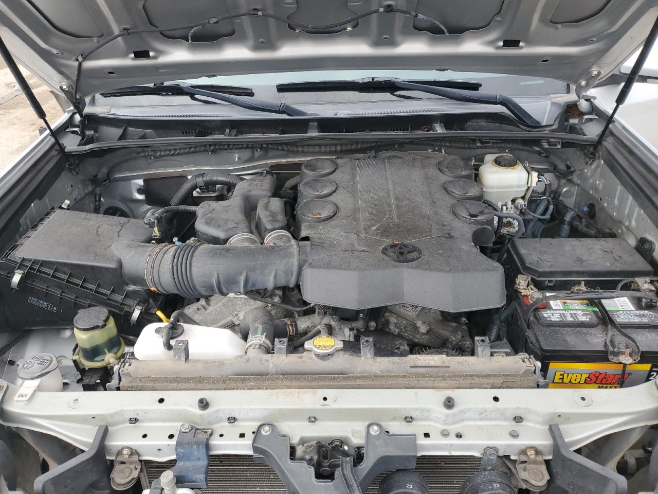 2011 Toyota 4Runner - Image 12