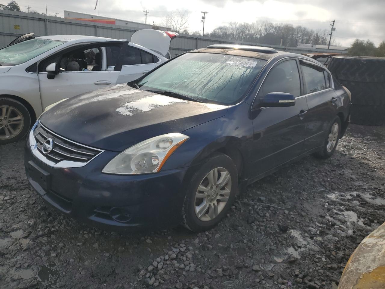 2011 Nissan Altima - Image 1