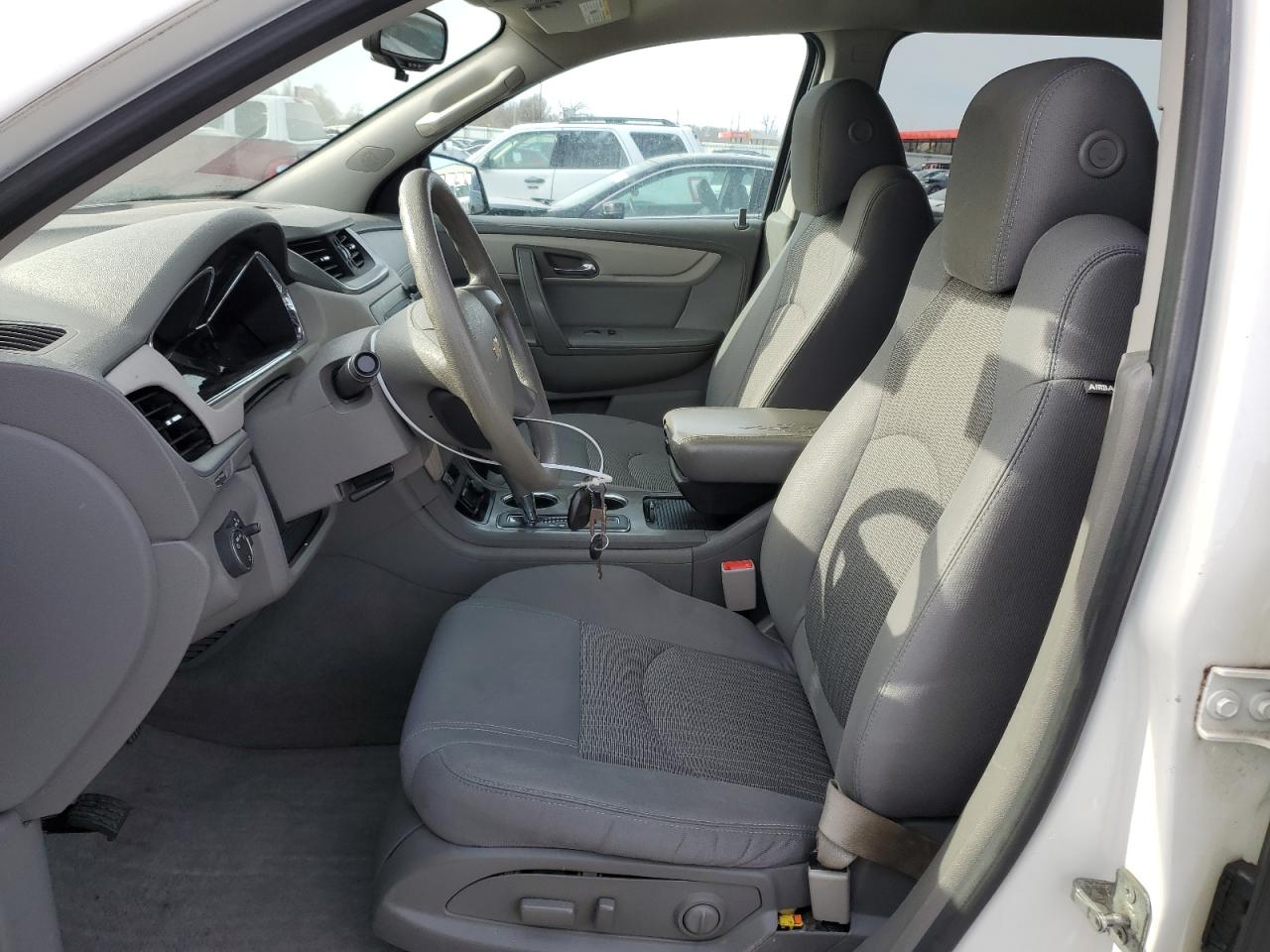 2015 Chevrolet Traverse - Image 7