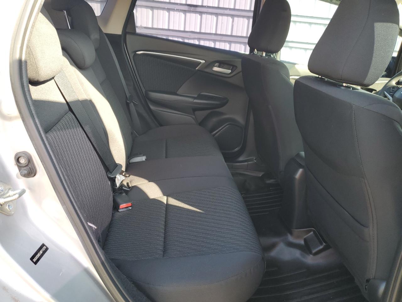 2018 Honda Fit - Image 10