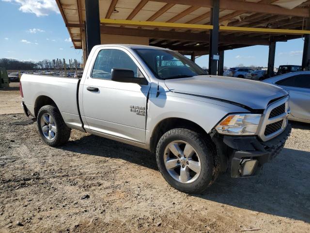  RAM 1500 2019 Srebrny