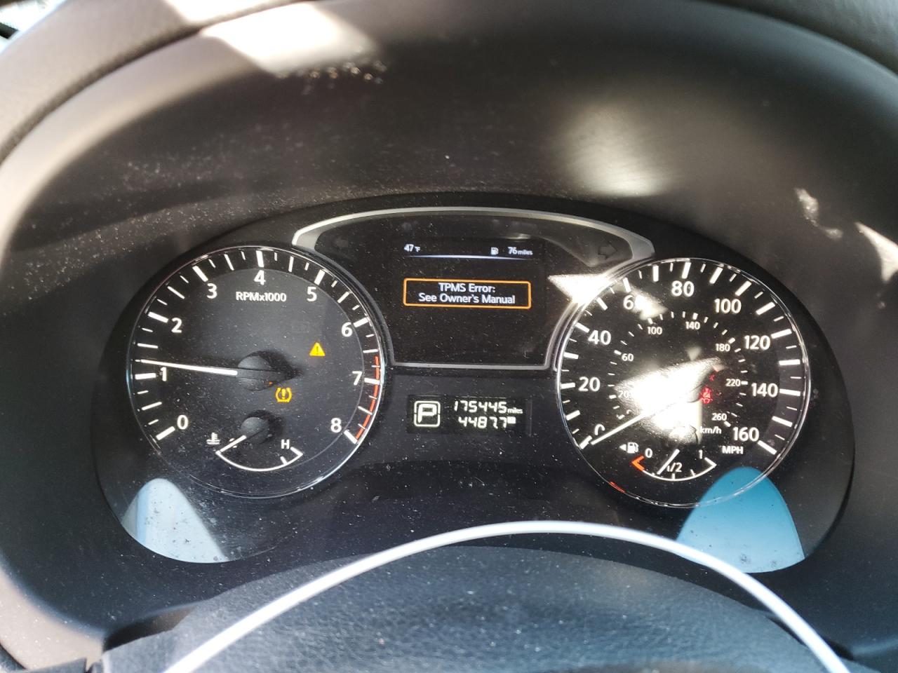 2015 Nissan Altima - Image 9