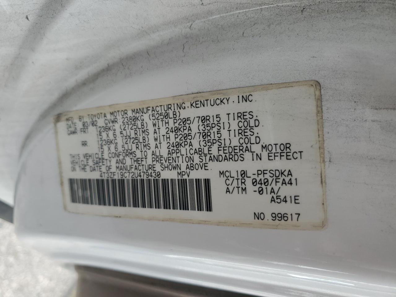 2002 Toyota Sienna - Image 13
