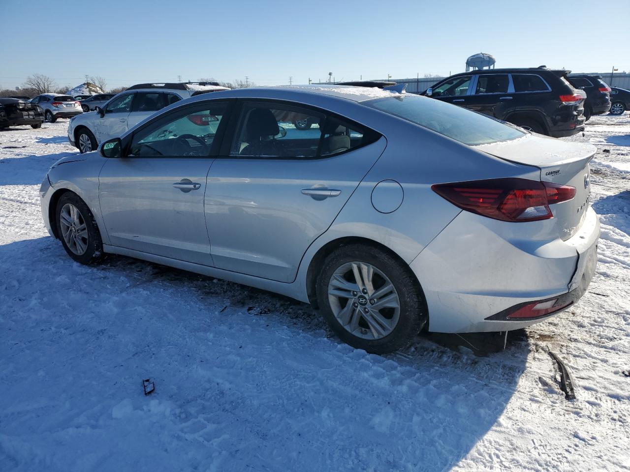 2019 Hyundai Elantra - Image 2