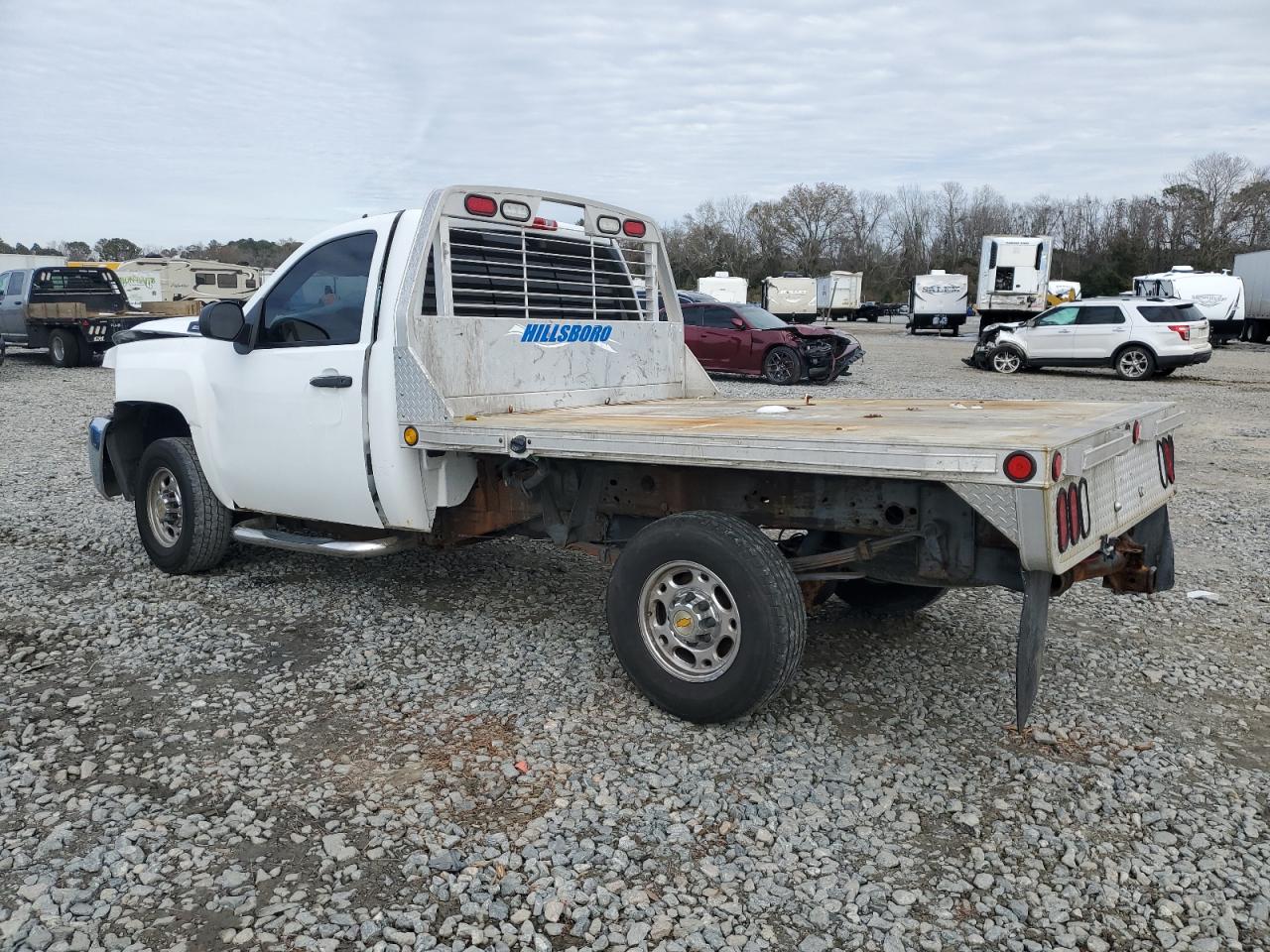 2008 Chevrolet Silverado - Image 2