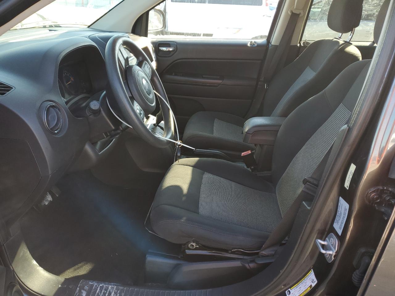 2015 Jeep Compass - Image 7