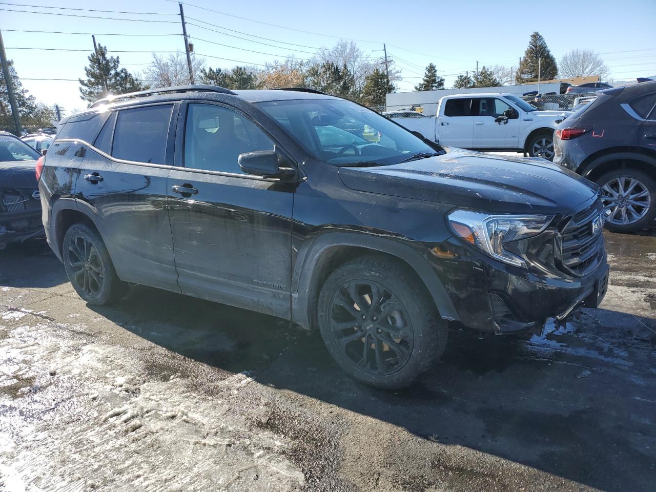2020 GMC Terrain - Image 4