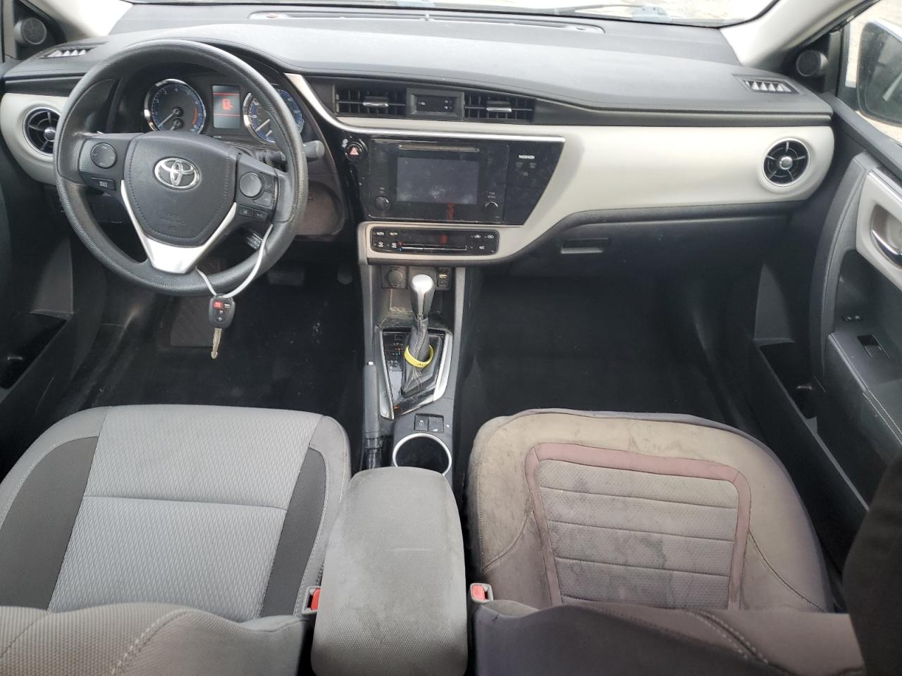 2017 Toyota Corolla - Image 8