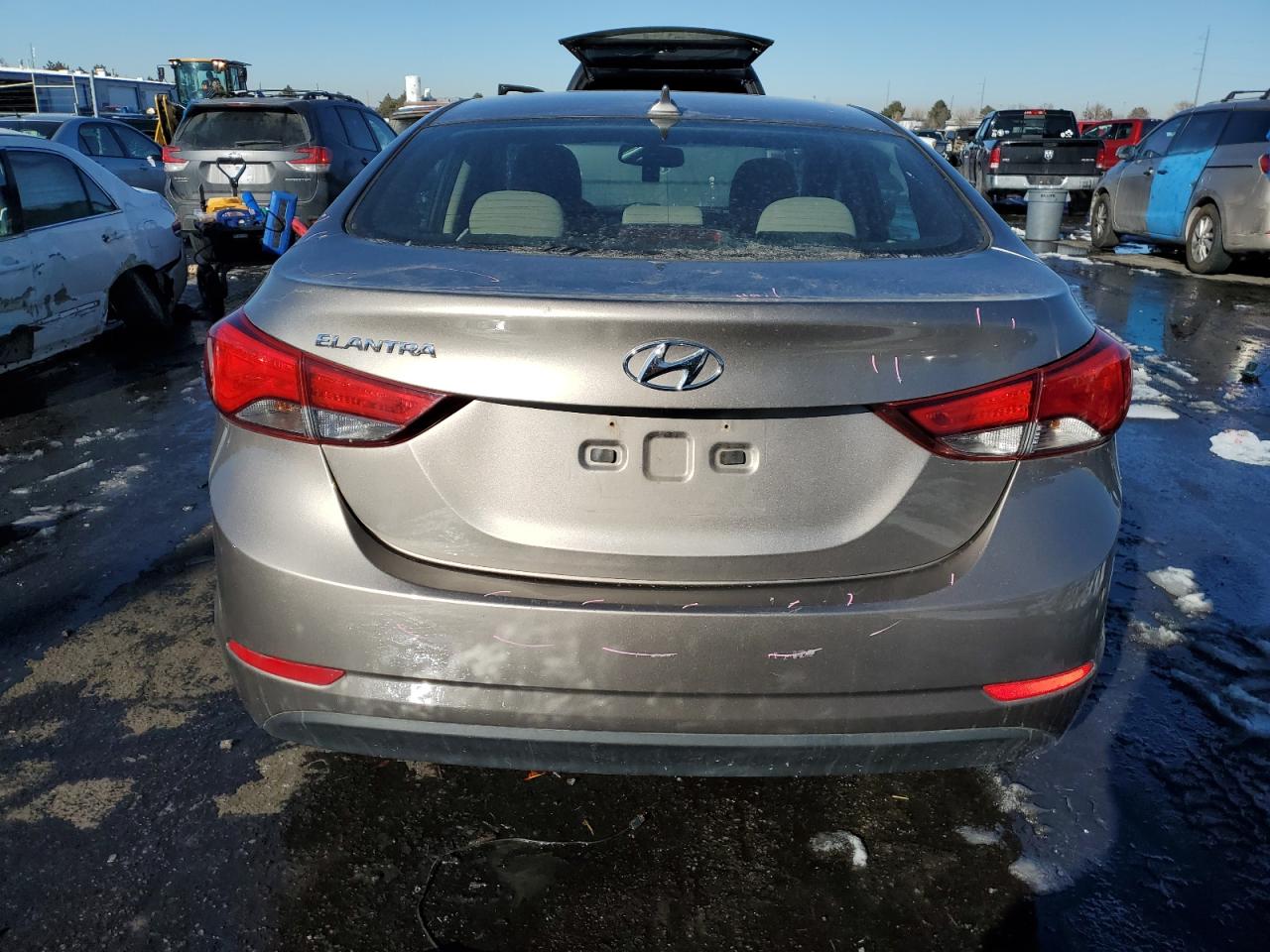2016 Hyundai Elantra - Image 6
