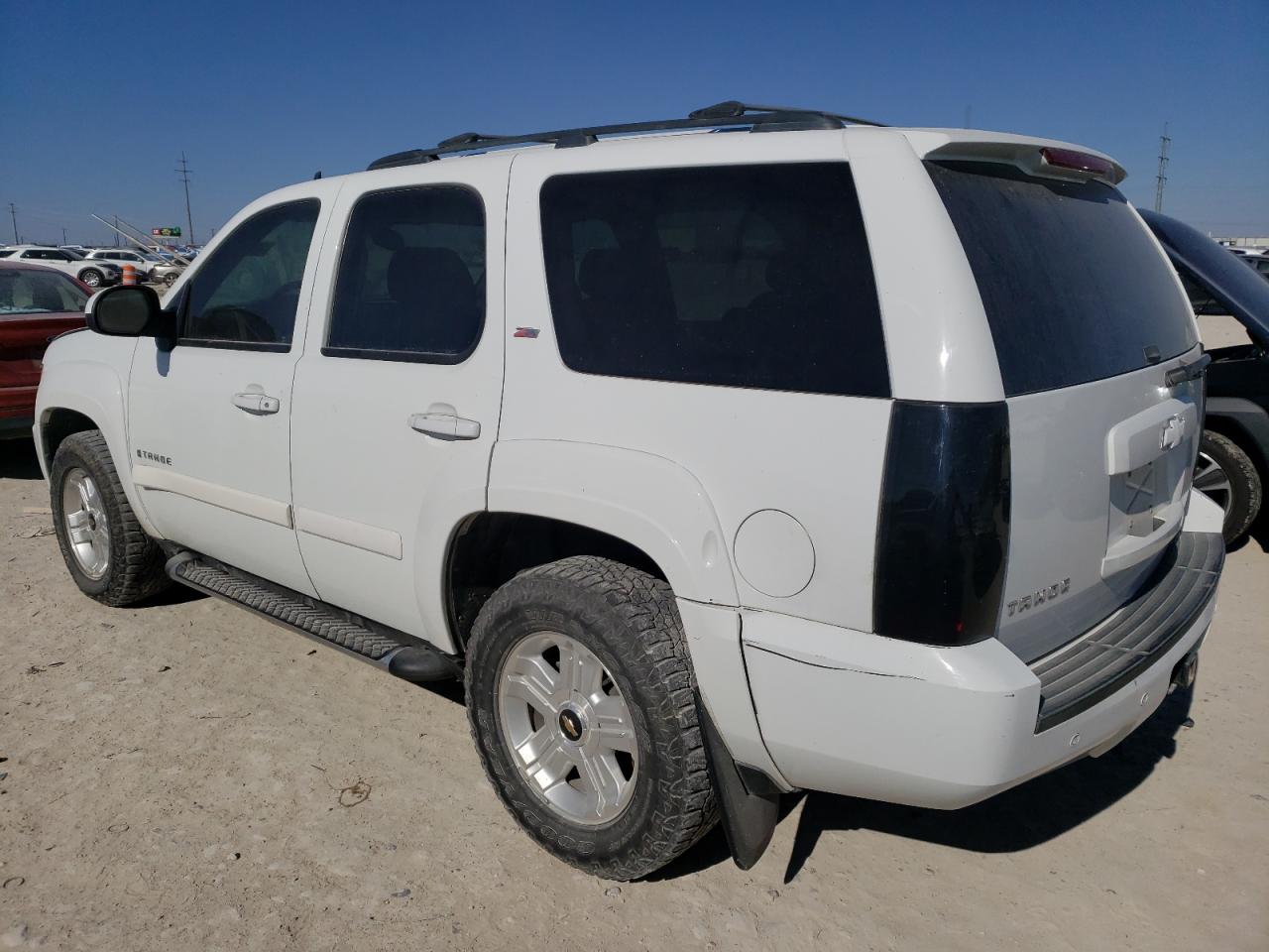 2009 Chevrolet Tahoe - Image 2