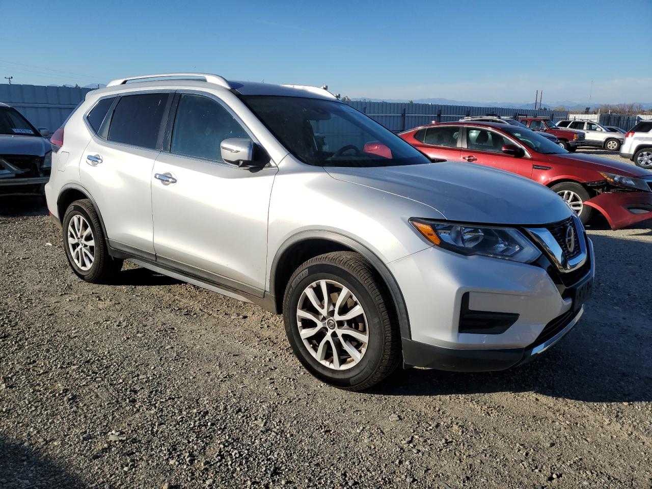 2020 Nissan Rogue - Image 4