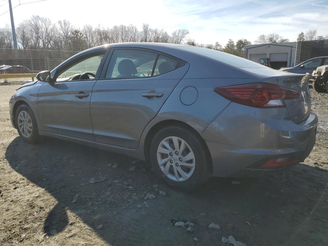 2019 Hyundai Elantra - Image 2