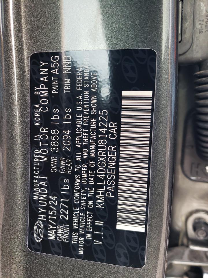 2024 Hyundai Elantra - Image 12