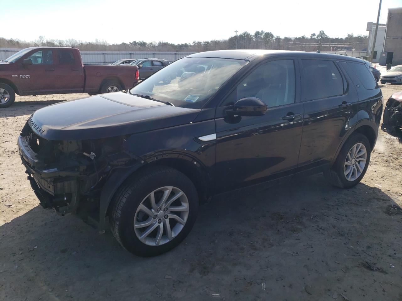 2016 Land Rover Discovery - Image 1