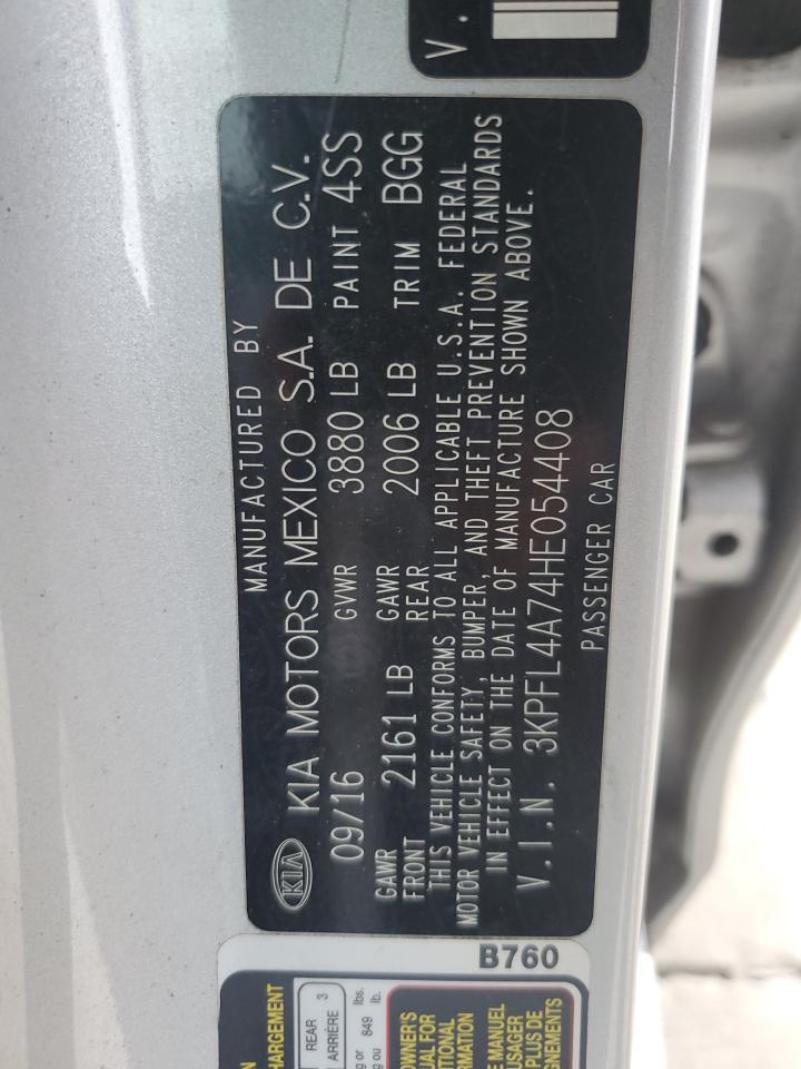 2017 Kia Forte - Image 12