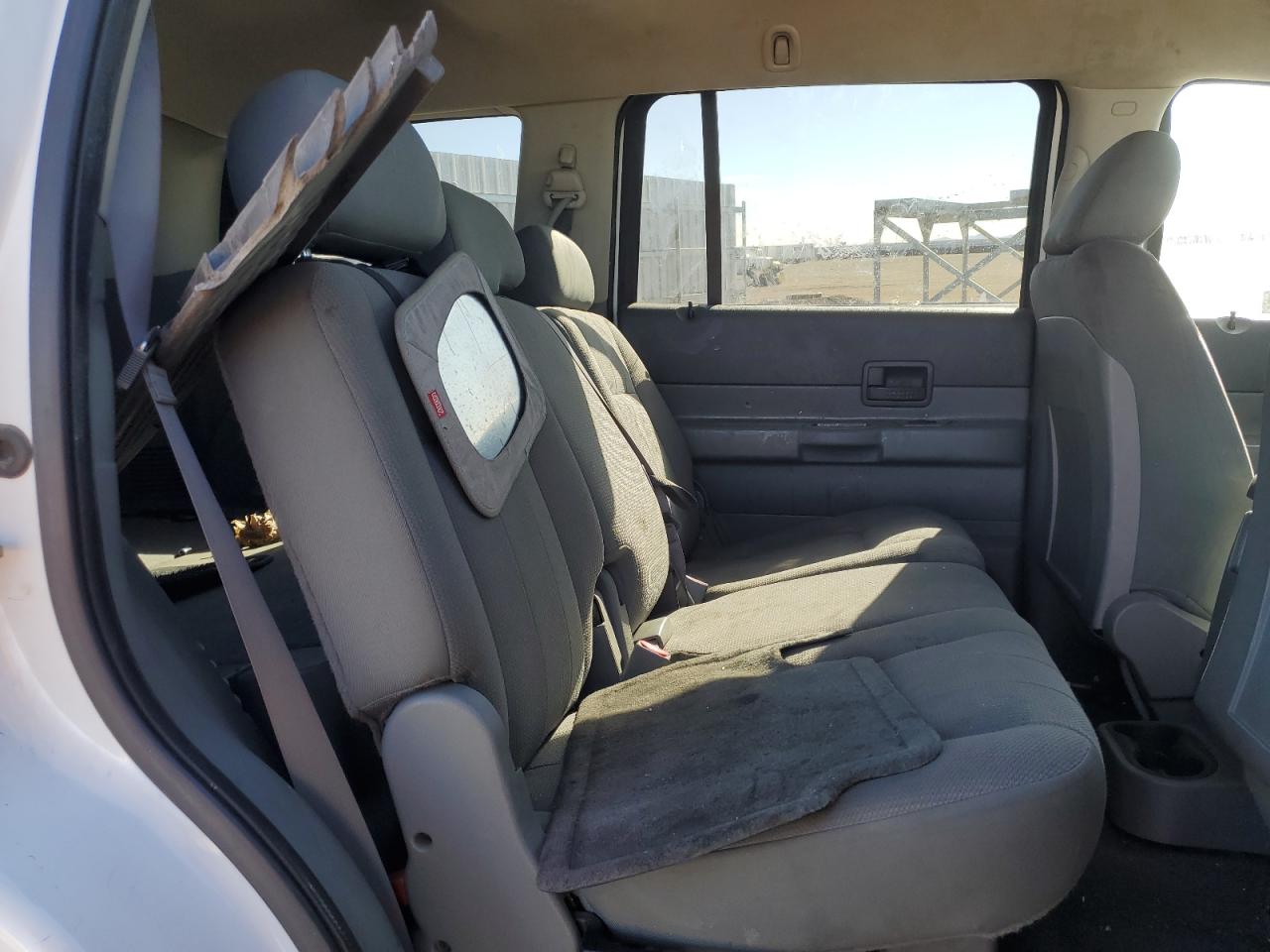 2006 Dodge Durango - Image 12