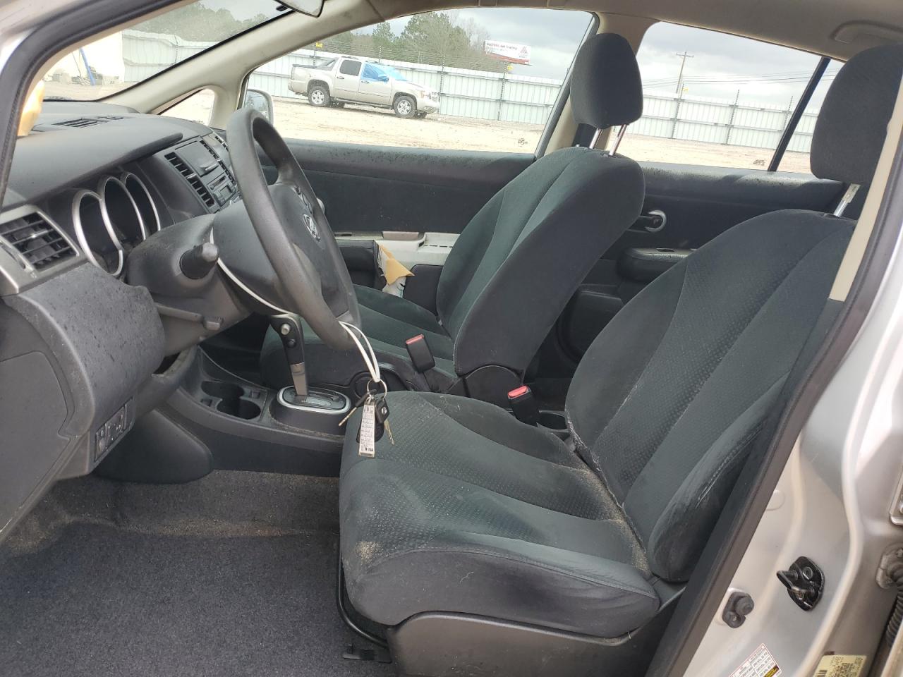 2011 Nissan Versa - Image 7