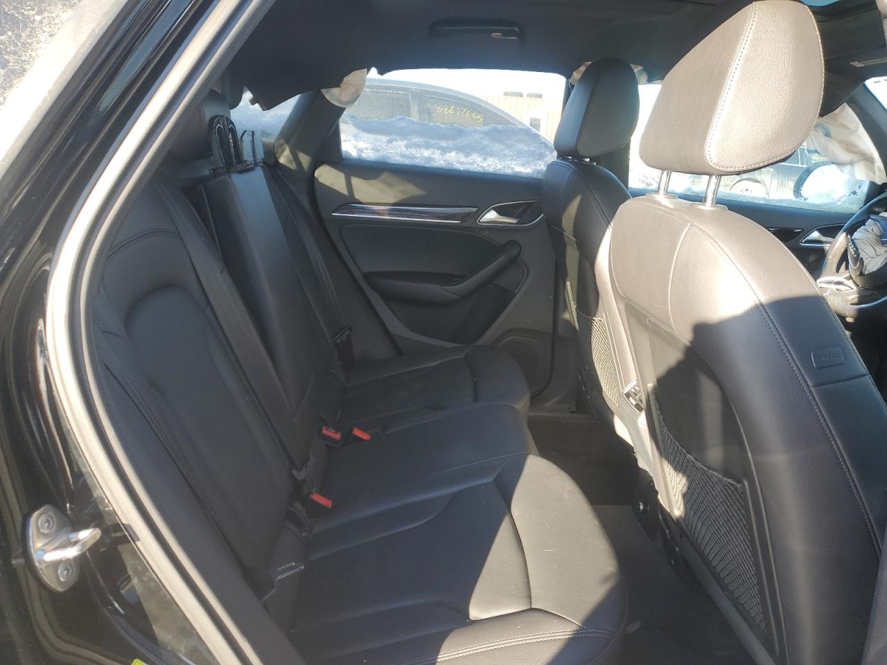 2016 Audi Q3 - Image 11