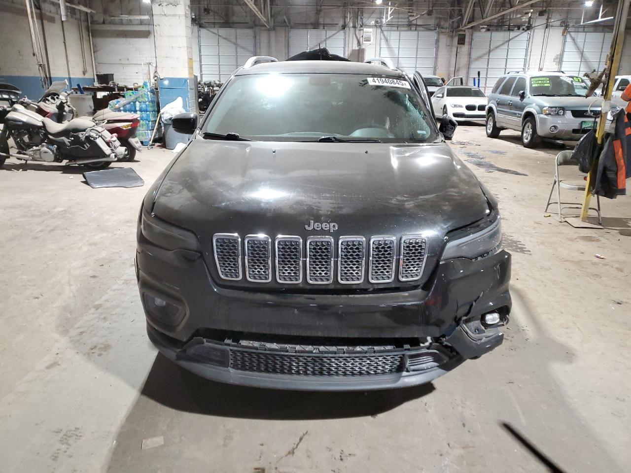 2020 Jeep Grand Cherokee - Image 5