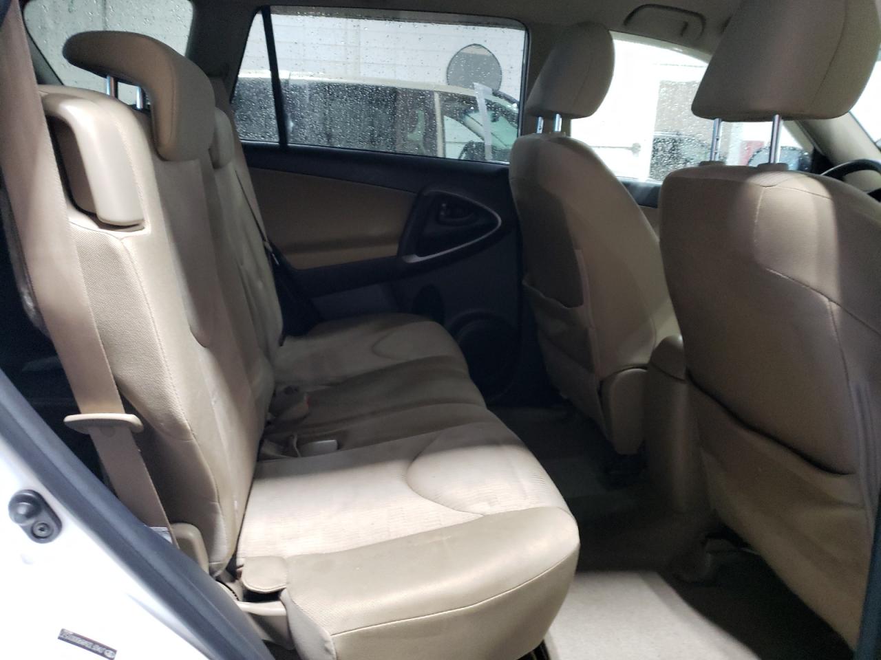 2009 Toyota RAV 4 - Image 11