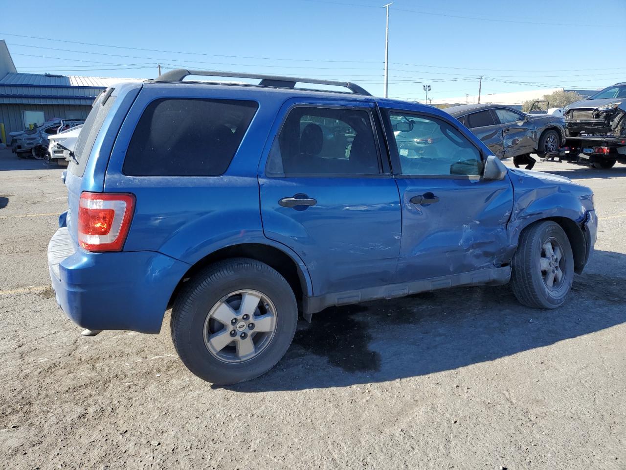 2011 Ford Escape - Image 3