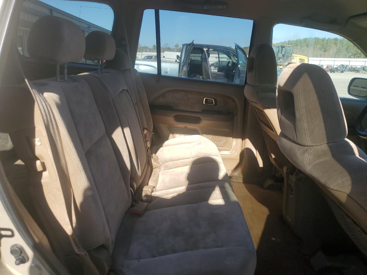2003 Honda Pilot - Image 11