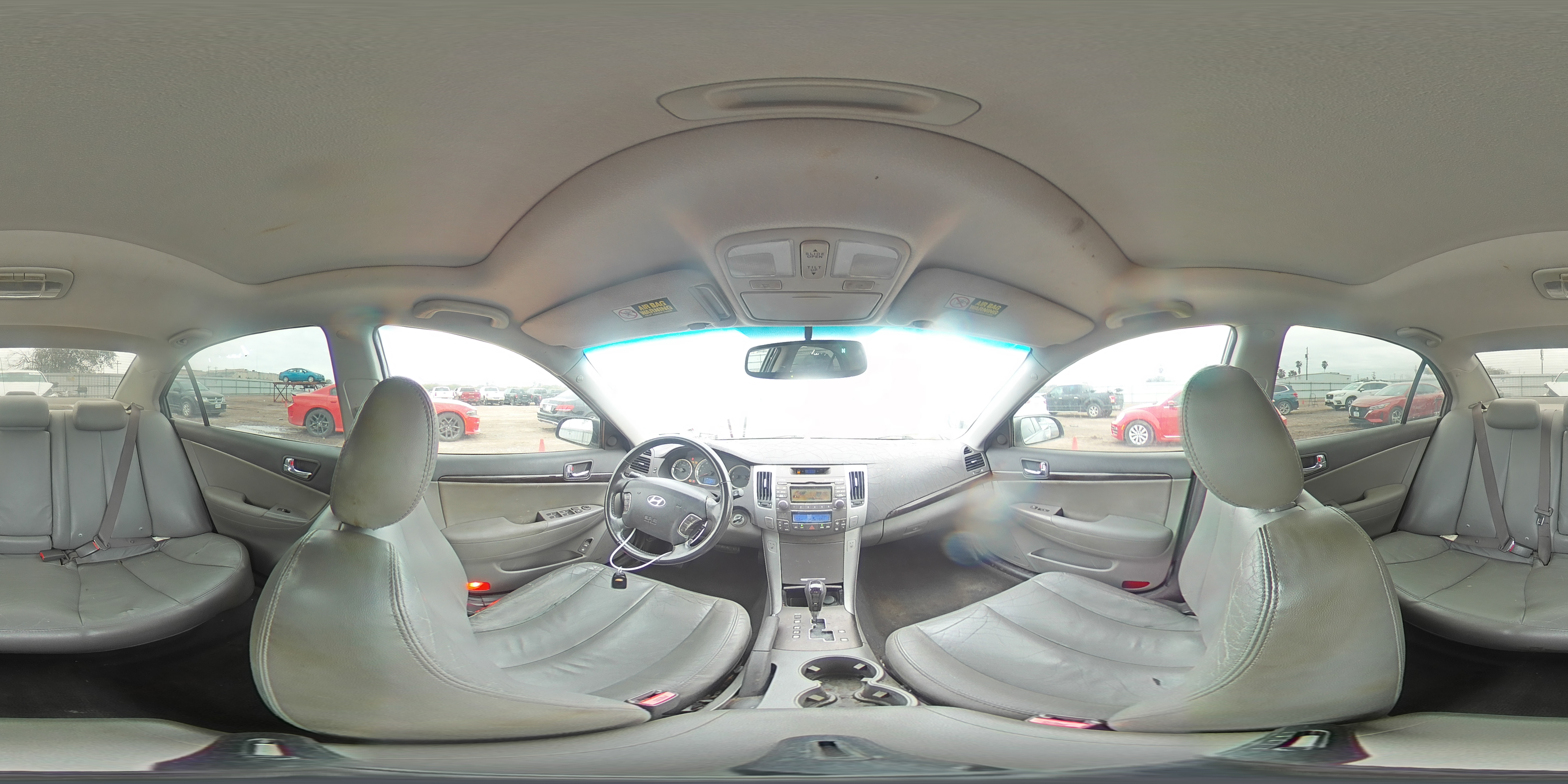 2009 Hyundai Sonata - Image 13