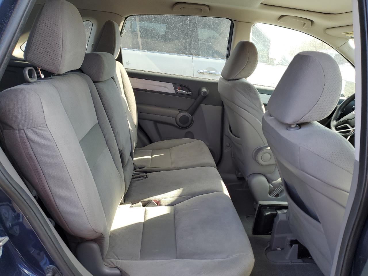 2010 Honda CR-V - Image 11