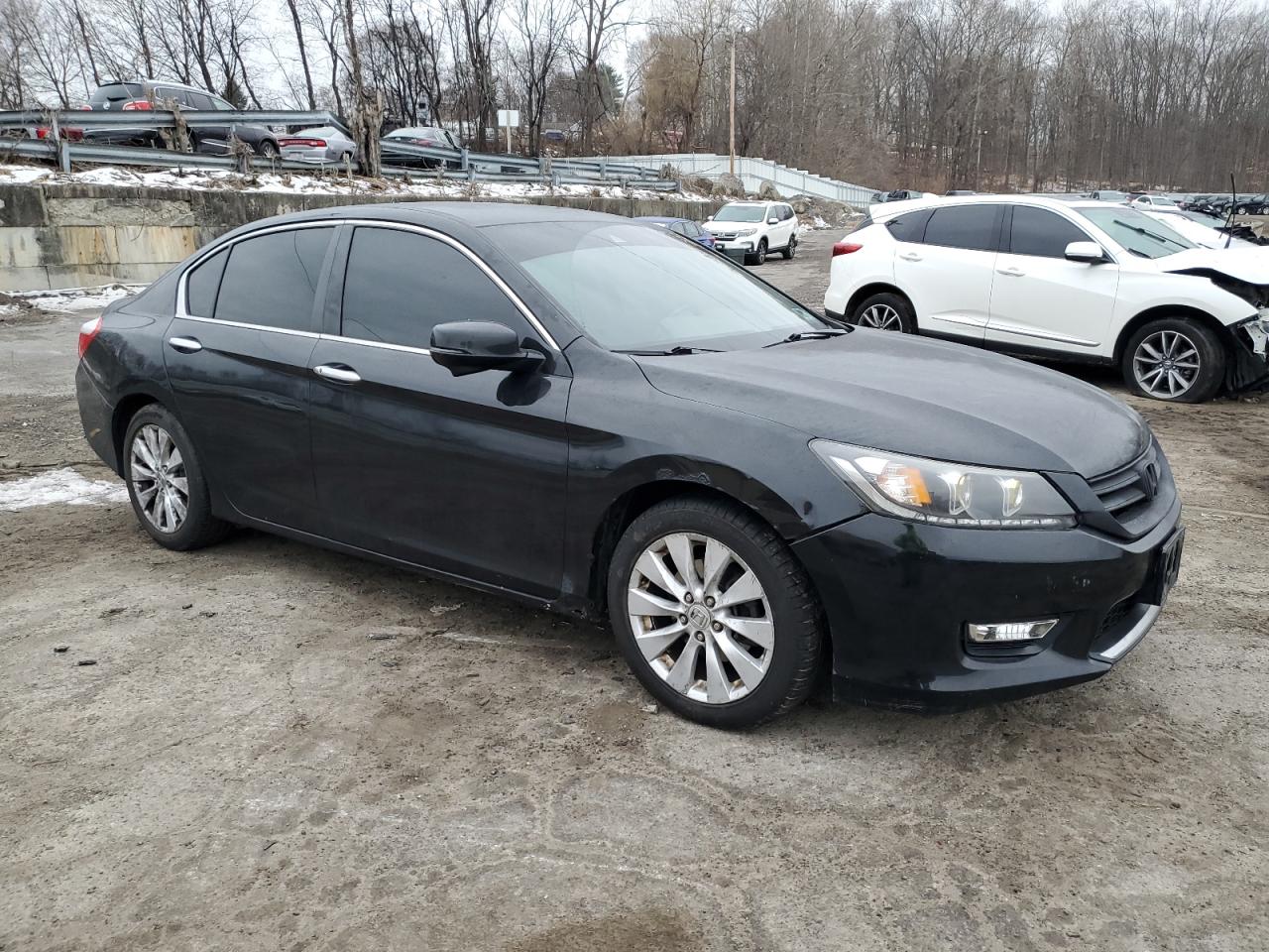 2013 Honda Accord - Image 4