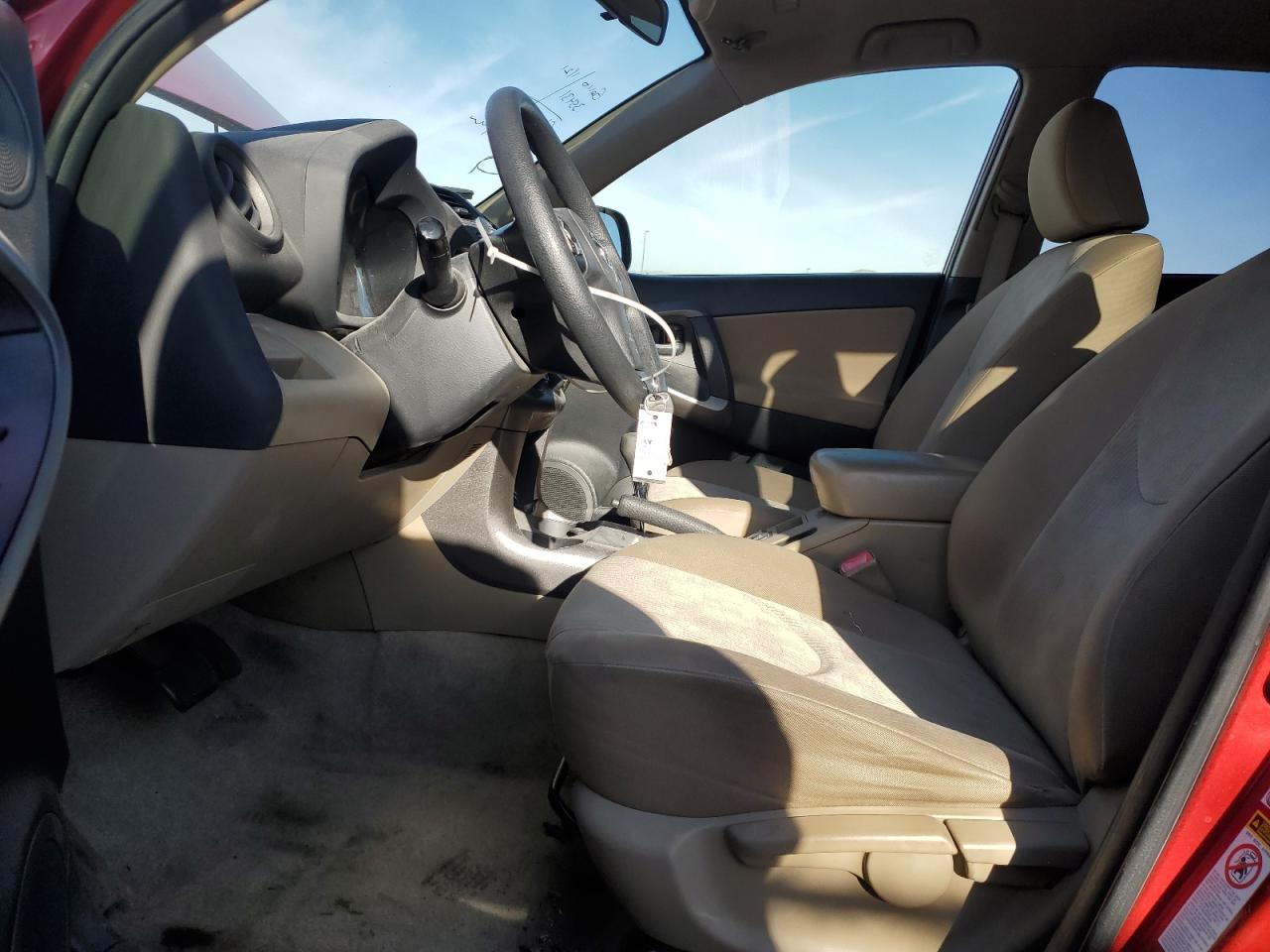 2012 Toyota RAV 4 - Image 7