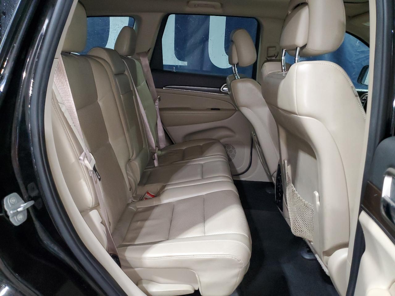 2014 Jeep Grand Cherokee - Image 11