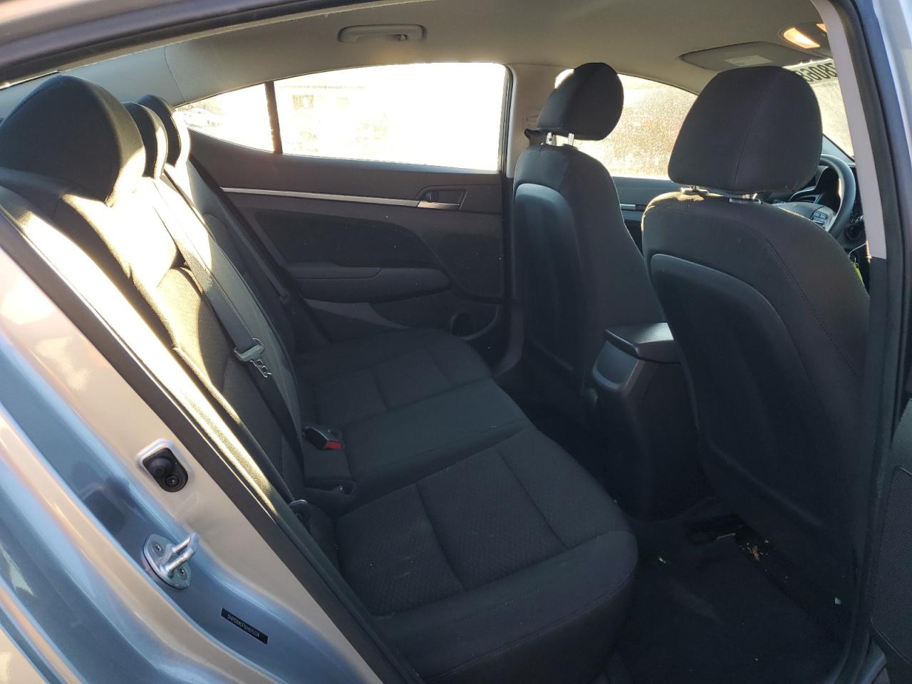 2020 Hyundai Elantra - Image 10