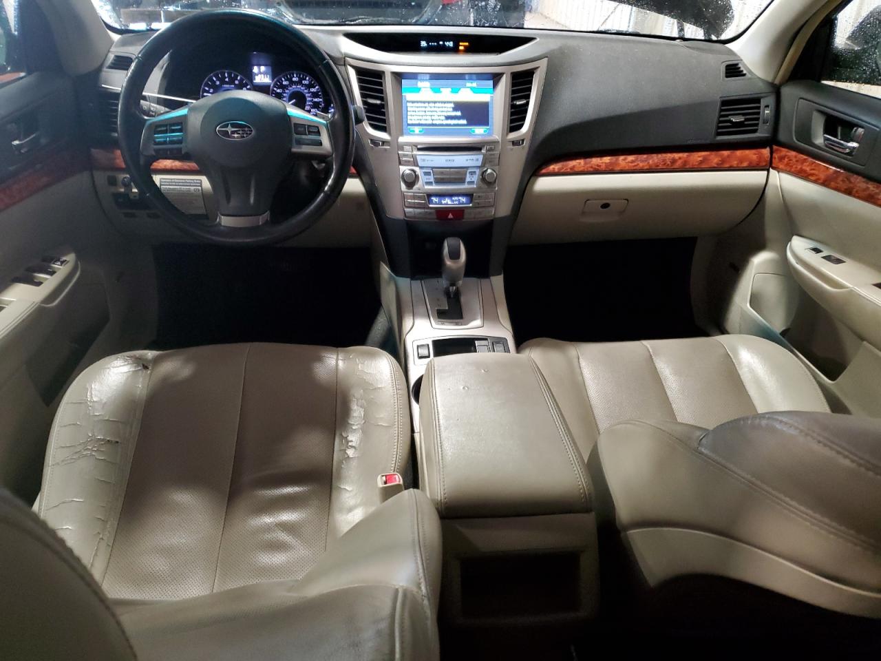 2012 Subaru Outback - Image 8