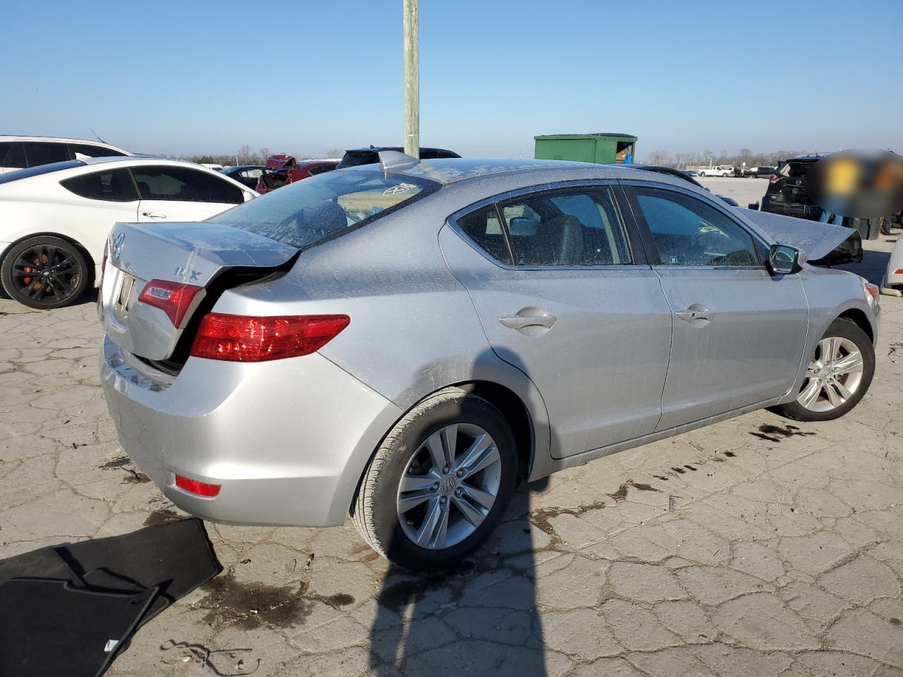 VIN 19VDE1F32DE004941 2013 ACURA ILX no.3