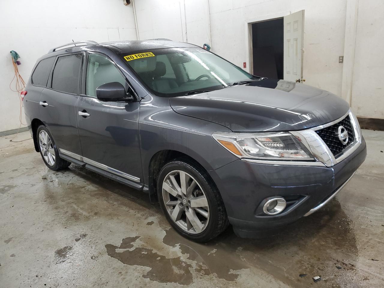 2014 Nissan Pathfinder - Image 4