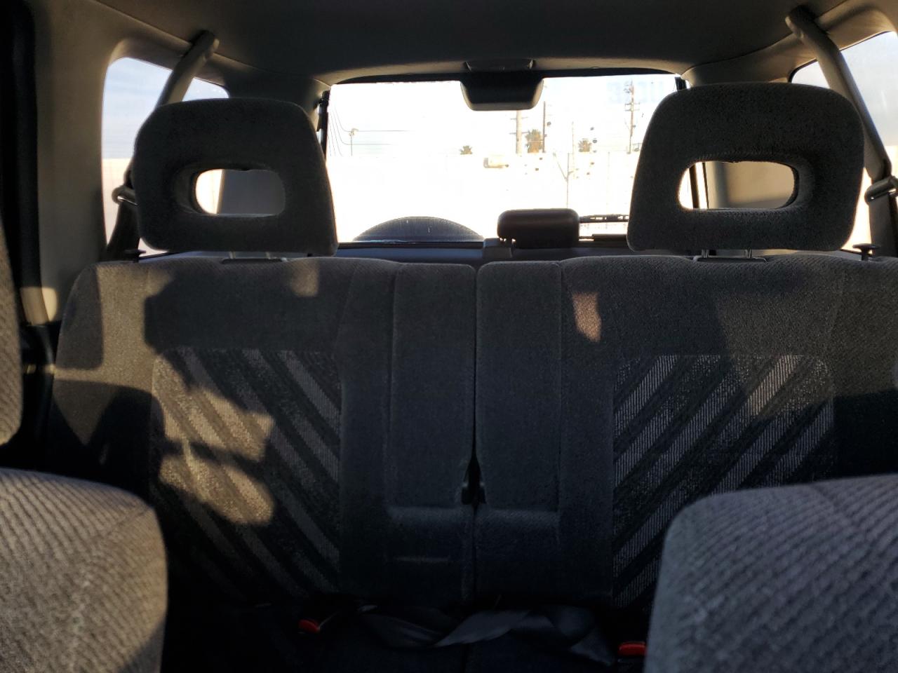 2000 Honda Cr-V Ex VIN: JHLRD1861YC063518 Lot: 42375585