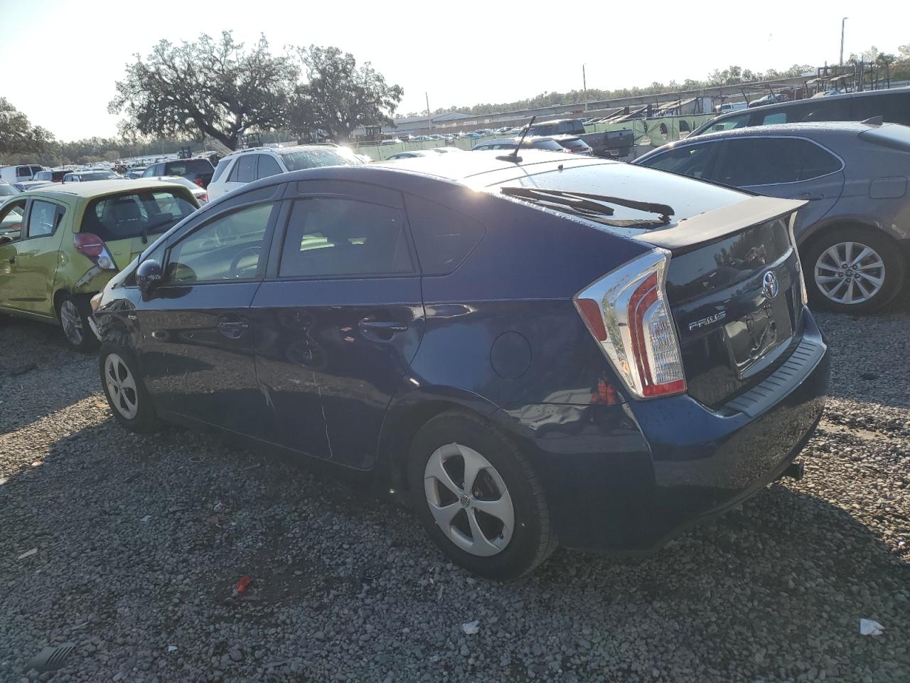 VIN JTDKN3DUXE1827448 2014 TOYOTA PRIUS no.2