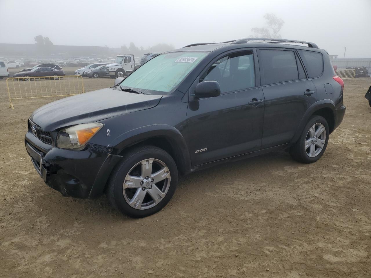 2007 Toyota RAV 4 - Image 1