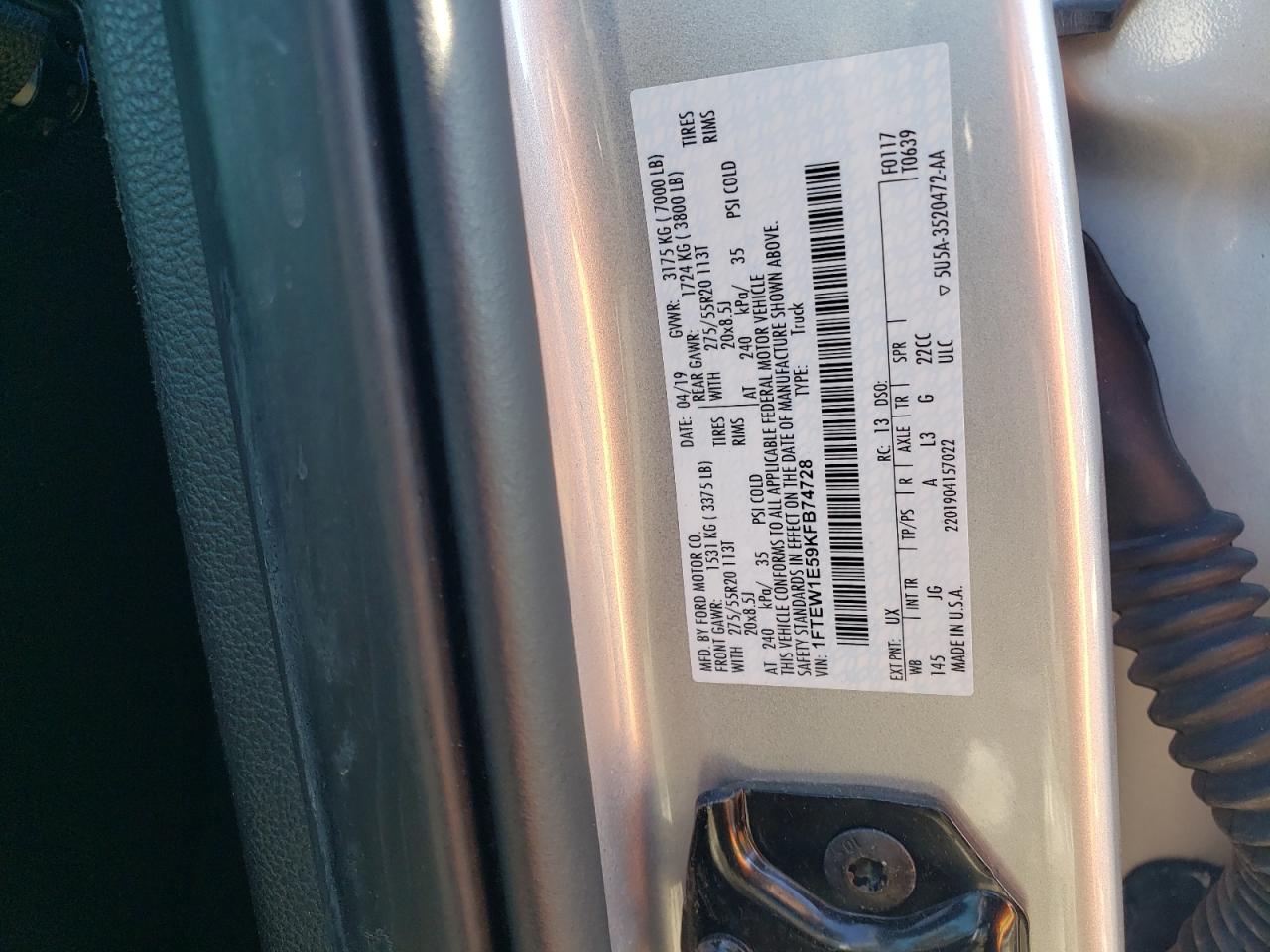 2019 Ford F-150 - Image 12