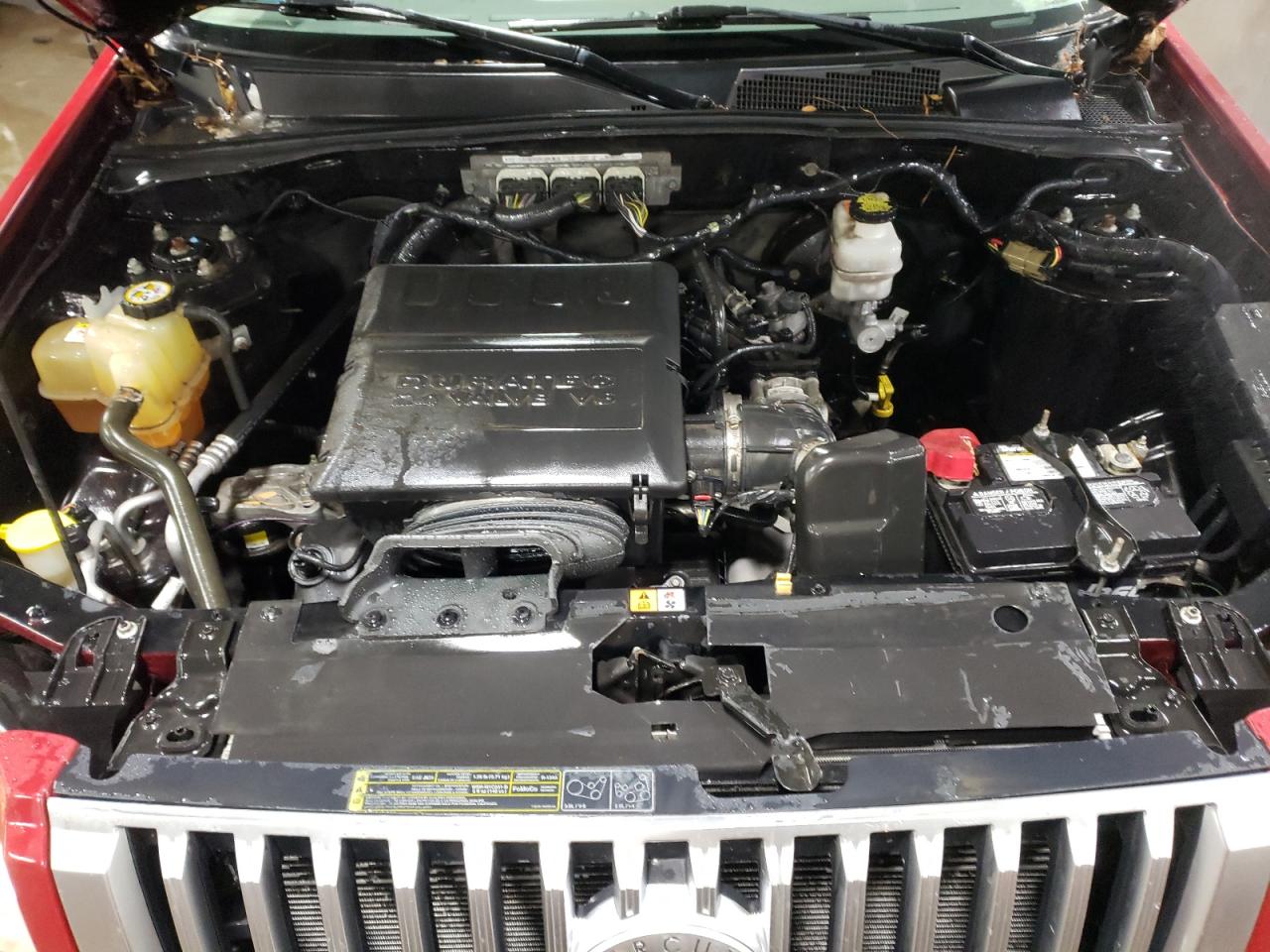 2010 Mercury Mariner - Image 11