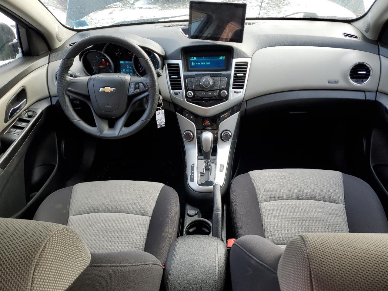 2014 Chevrolet Cruze - Image 8